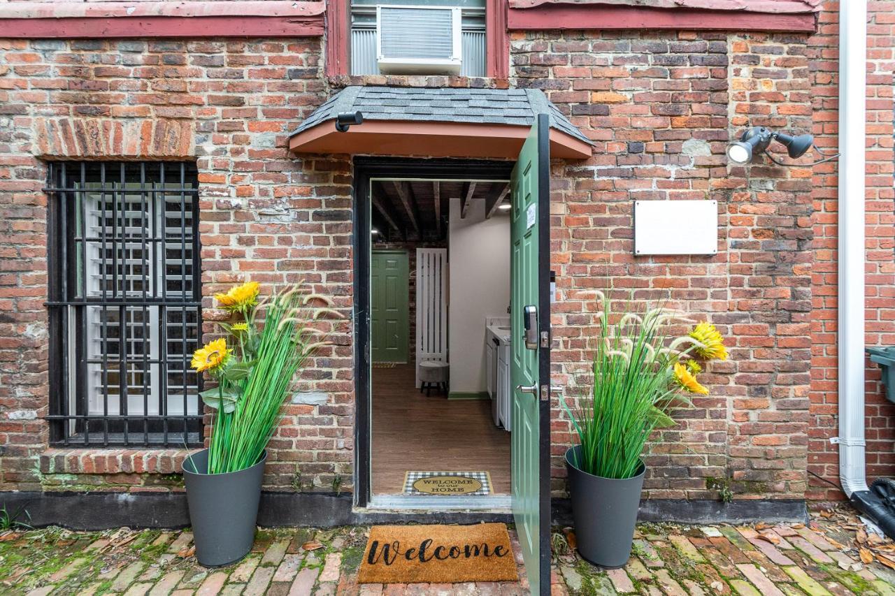 Private Loft Carriage House Walk Score 95 Alexandria Eksteriør billede