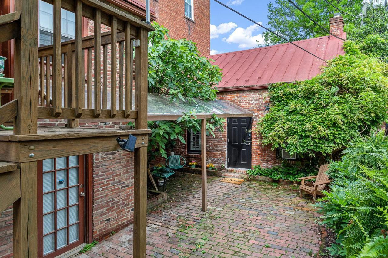 Private Loft Carriage House Walk Score 95 Alexandria Eksteriør billede